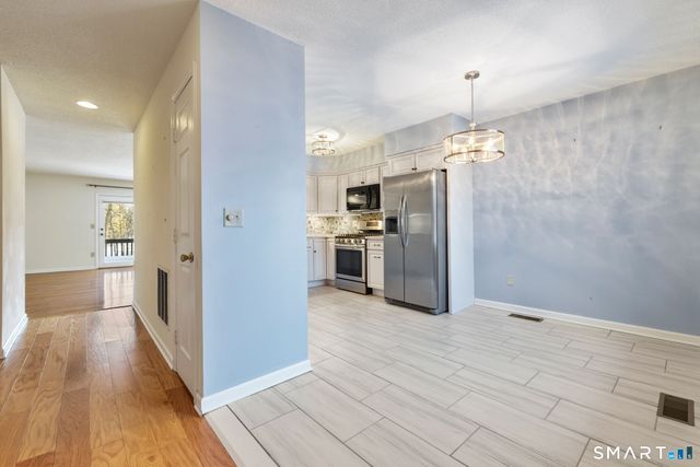 2702 Mill Pond Drive 2702, South Windsor, CT 06074