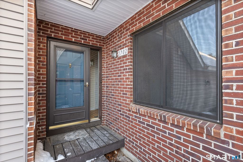 2702 Mill Pond Drive 2702, South Windsor, CT 06074