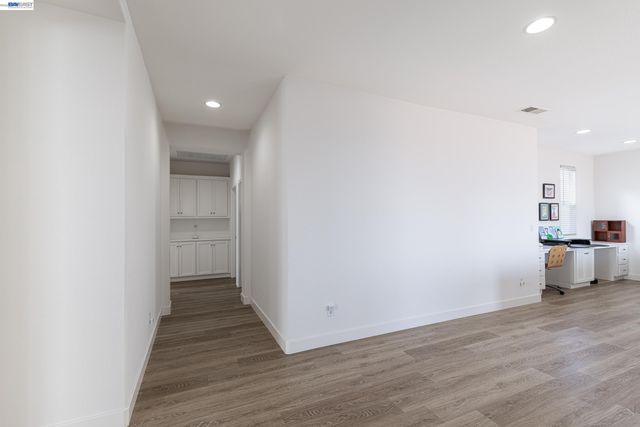 228 W Heritage, Mountain House, CA 95391