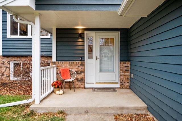 815 Ludwig Avenue N, Champlin, MN 55316