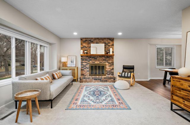 815 Ludwig Avenue N, Champlin, MN 55316