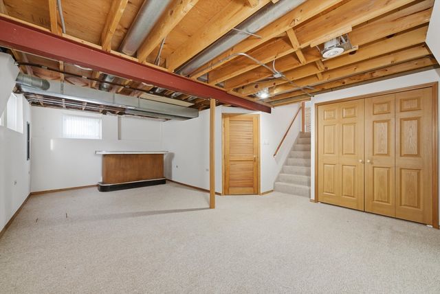 51 Evergreen Drive, Lemont, IL 60439