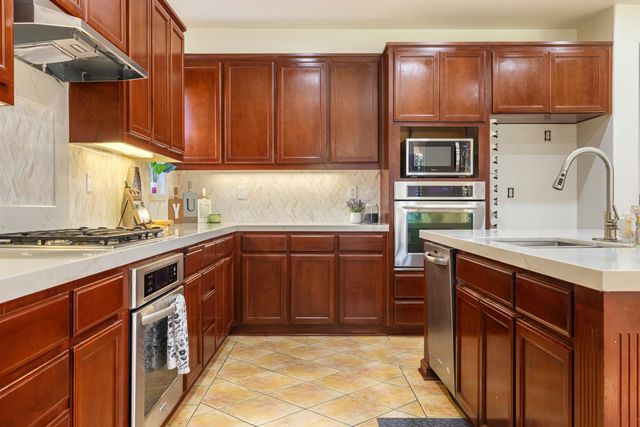 481 Keys Ct, Tracy, CA 95377