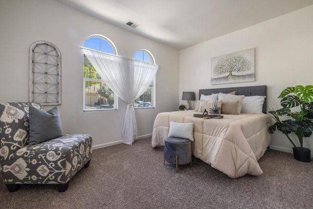 481 Keys Ct, Tracy, CA 95377