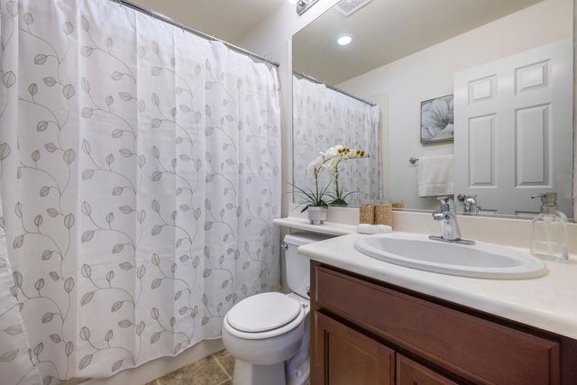 481 Keys Ct, Tracy, CA 95377