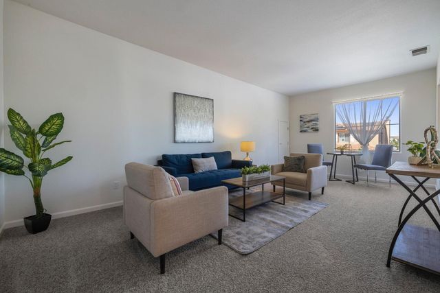 481 Keys Ct, Tracy, CA 95377