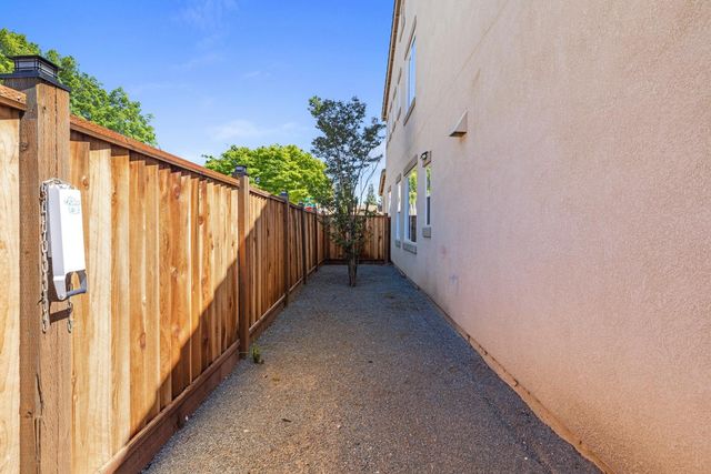 481 Keys Ct, Tracy, CA 95377