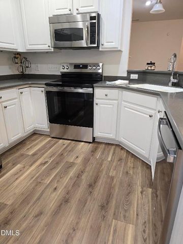 7106 Racine Way, Raleigh, NC 27615