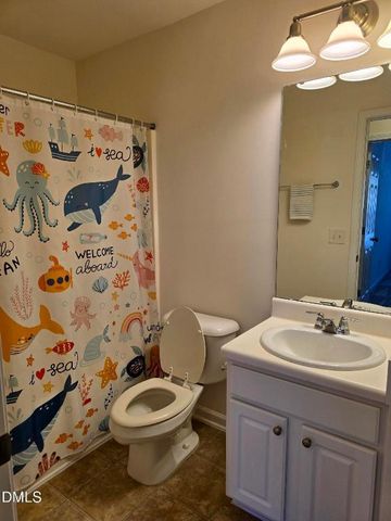 7106 Racine Way, Raleigh, NC 27615