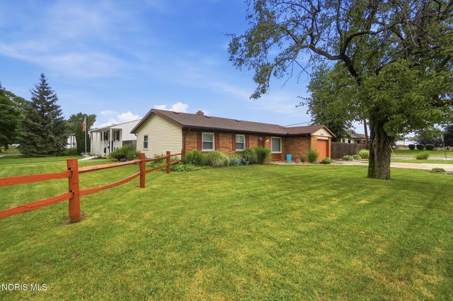 5661 Jackman Road, Toledo, OH 43613