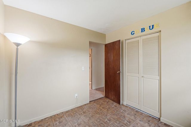 5661 Jackman Road, Toledo, OH 43613