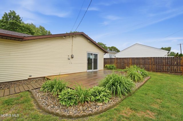 5661 Jackman Road, Toledo, OH 43613