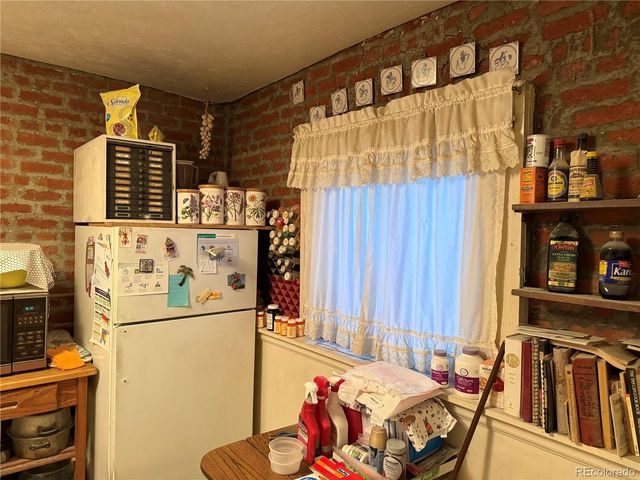 449 N Corona Street, Denver, CO 80218