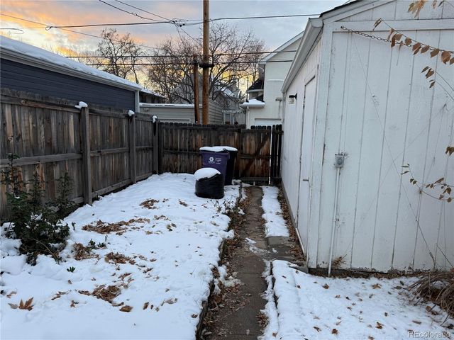 449 N Corona Street, Denver, CO 80218