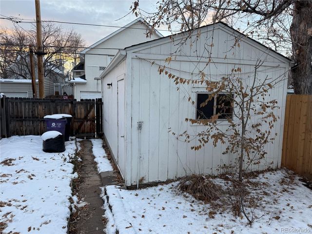 449 N Corona Street, Denver, CO 80218