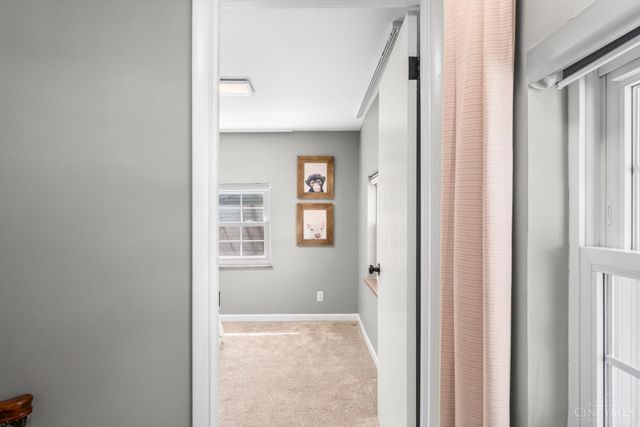 9489 West Avenue, Blue Ash, OH 45242