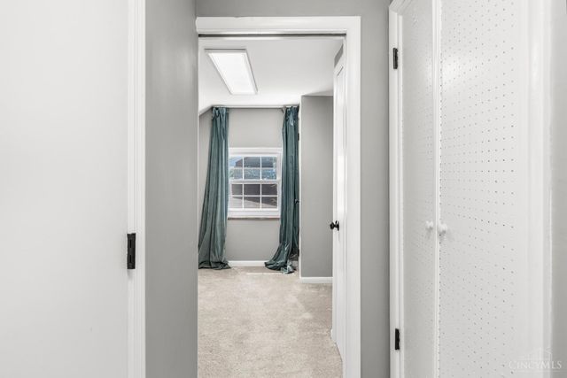 9489 West Avenue, Blue Ash, OH 45242