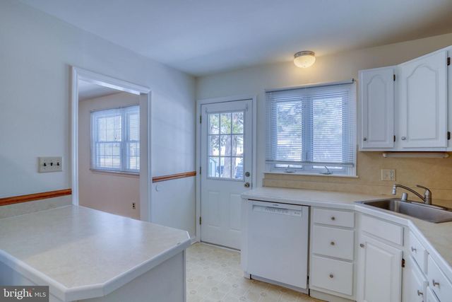 1199 CHARLES DR, Dover, DE 19904