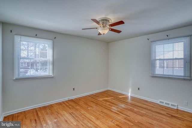 1199 CHARLES DR, Dover, DE 19904