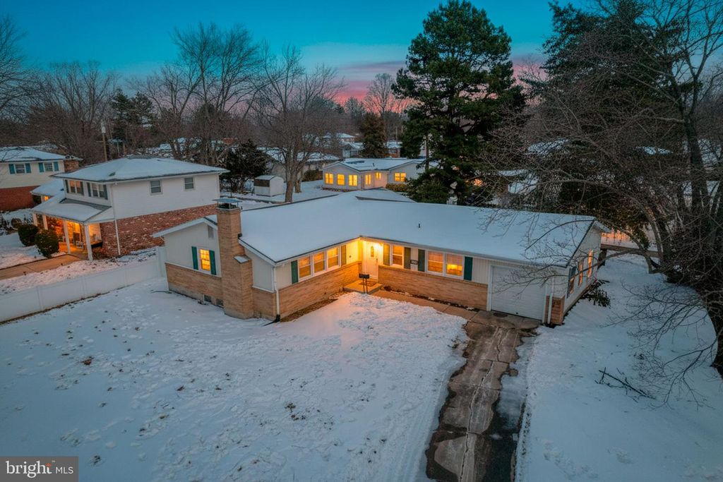 1199 CHARLES DR, Dover, DE 19904