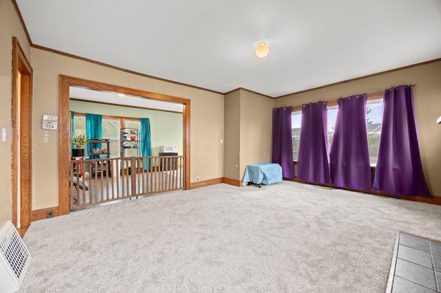 514 W Mill Street, Paynesville, MN 56362