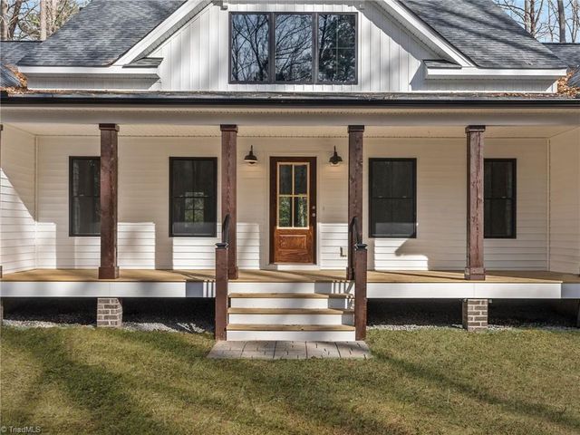 2272-A Doul Mountain Road, Asheboro, NC 27205