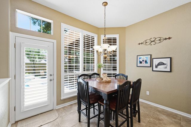 67 Driftoak Circle, The Woodlands, TX 77381