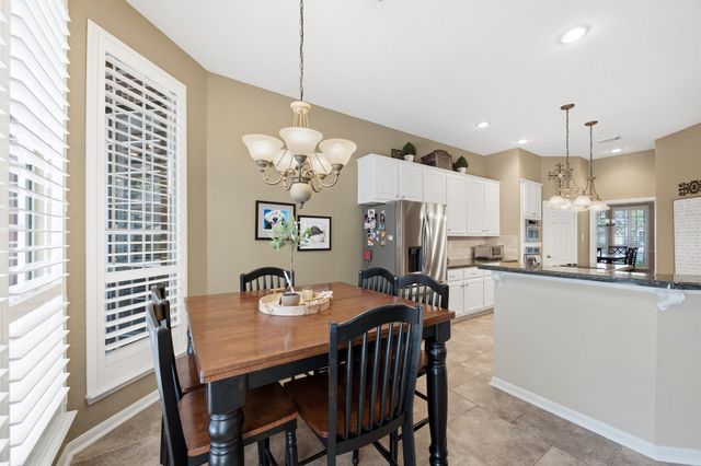 67 Driftoak Circle, The Woodlands, TX 77381