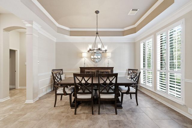 67 Driftoak Circle, The Woodlands, TX 77381