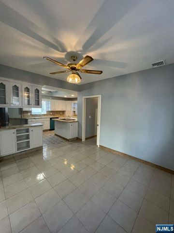 533 Kingsland Avenue, Lyndhurst, NJ 07071