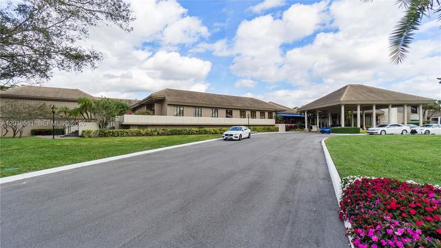 21650 Juego Cir 24H, Boca Raton, FL 33433