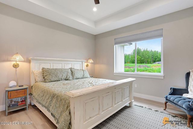 11739 E Apple Circle, Palmer, AK 99645