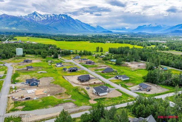 11739 E Apple Circle, Palmer, AK 99645