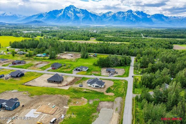11739 E Apple Circle, Palmer, AK 99645