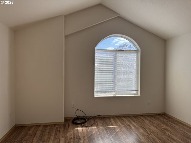 8728 Se DIVISION St, Portland, OR 97266