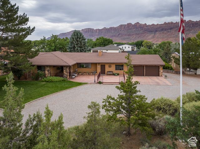 2720 BENCH RD, Moab, UT 84532