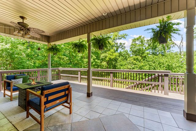 60 Murphy Drive, Bella Vista, AR 72715