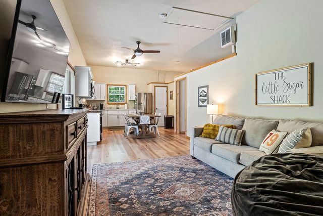 60 Murphy Drive, Bella Vista, AR 72715