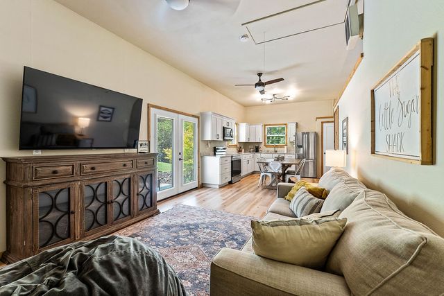 60 Murphy Drive, Bella Vista, AR 72715