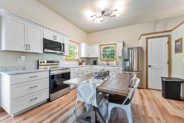 60 Murphy Drive, Bella Vista, AR 72715