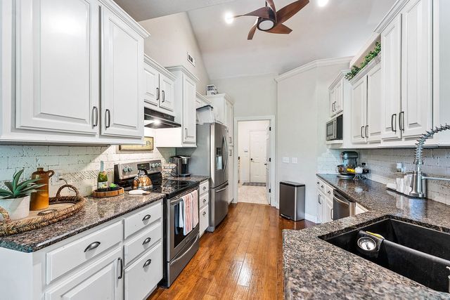 60 Murphy Drive, Bella Vista, AR 72715