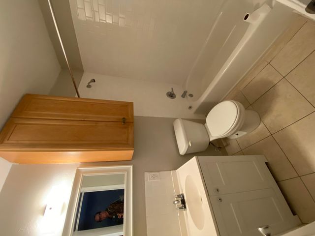 5168 NE 6th Avenue 430, Oakland Park, FL 33334