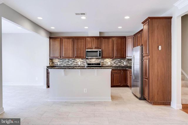 43583 WHITE CAP TER, Chantilly, VA 20152
