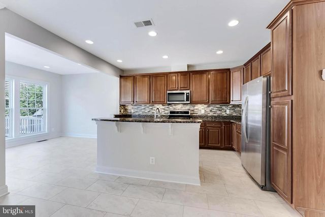 43583 WHITE CAP TER, Chantilly, VA 20152