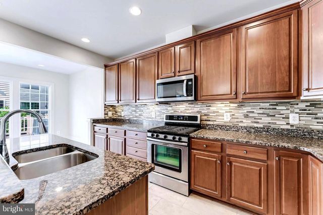43583 WHITE CAP TER, Chantilly, VA 20152