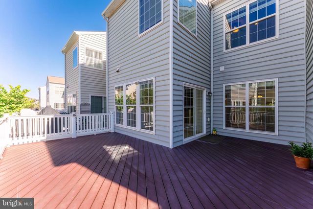 43583 WHITE CAP TER, Chantilly, VA 20152