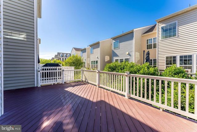43583 WHITE CAP TER, Chantilly, VA 20152