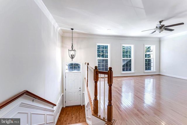 43583 WHITE CAP TER, Chantilly, VA 20152