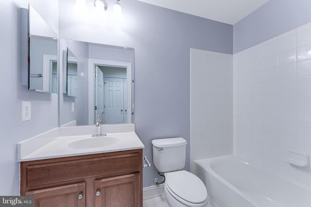 43583 WHITE CAP TER, Chantilly, VA 20152