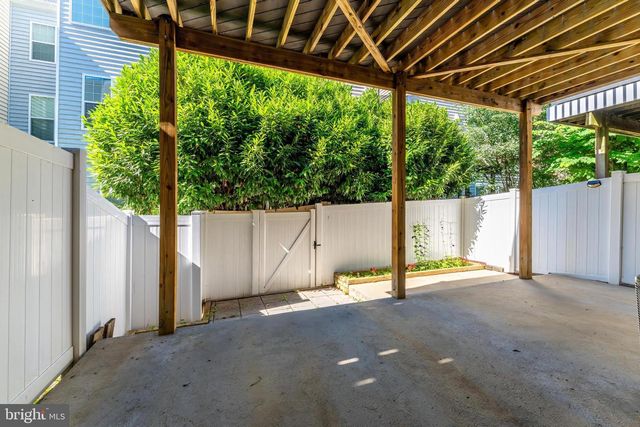 43583 WHITE CAP TER, Chantilly, VA 20152